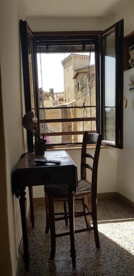 La Torre Della Piramide Hotel Pitigliano Exterior foto