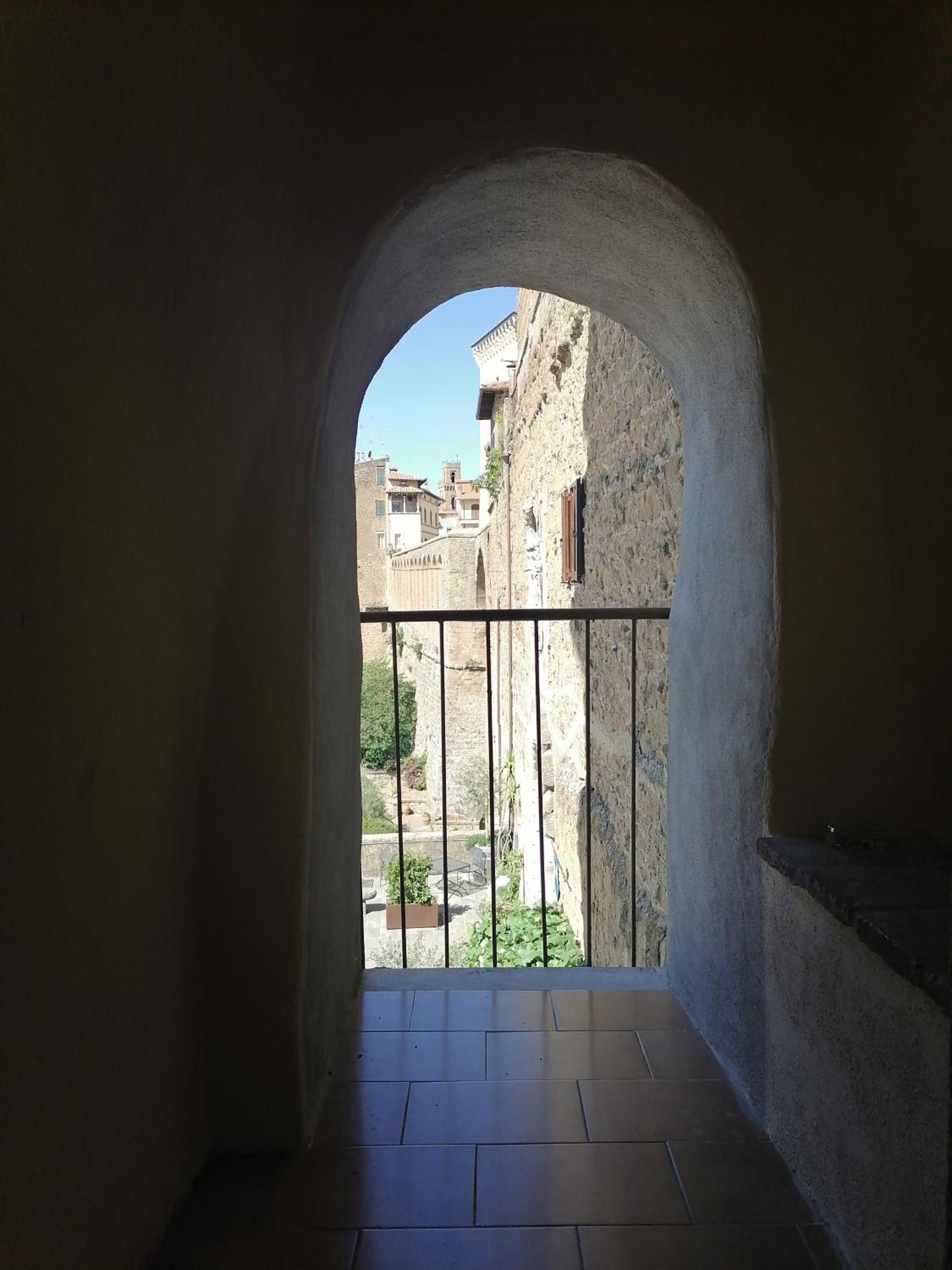 La Torre Della Piramide Hotel Pitigliano Exterior foto
